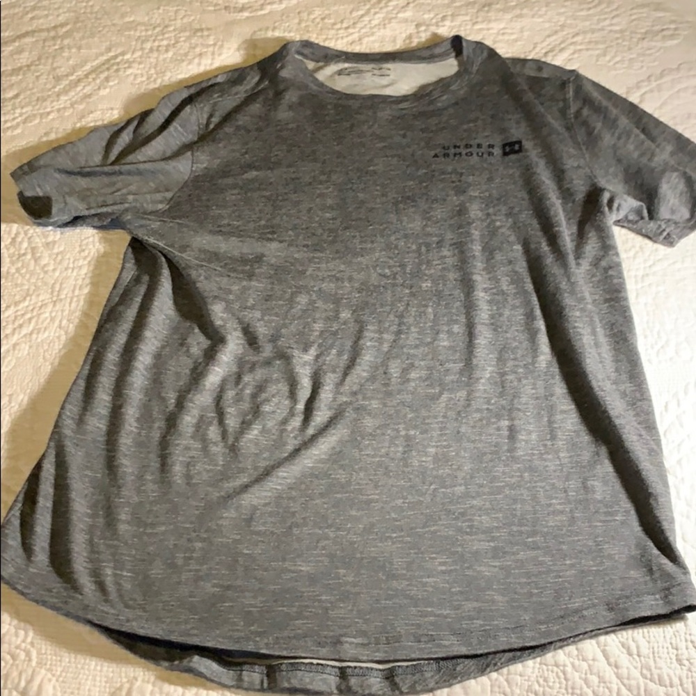 Under Armour men’s loose T-shirt